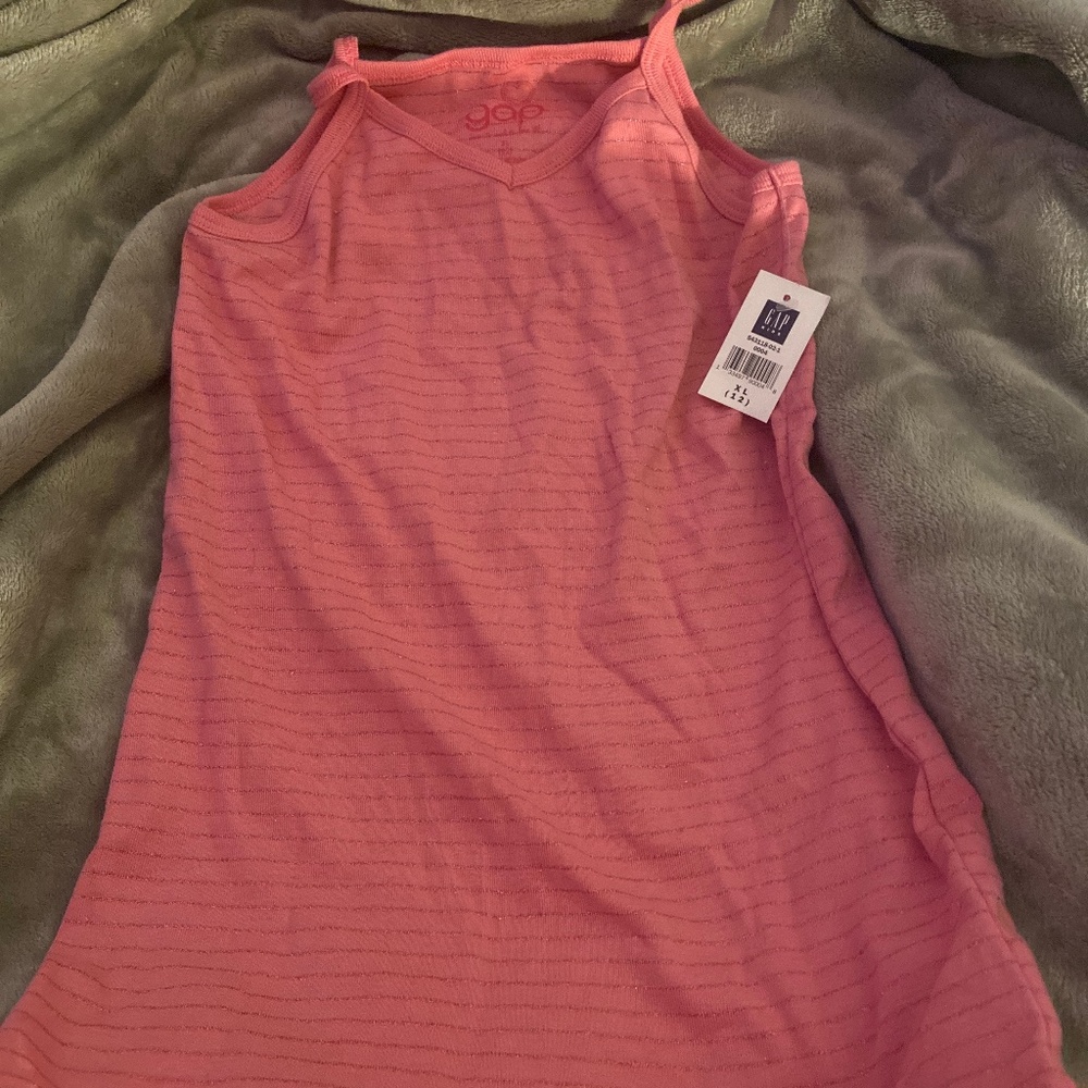 pink tank